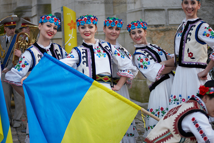 Danseuses ukrainiennes